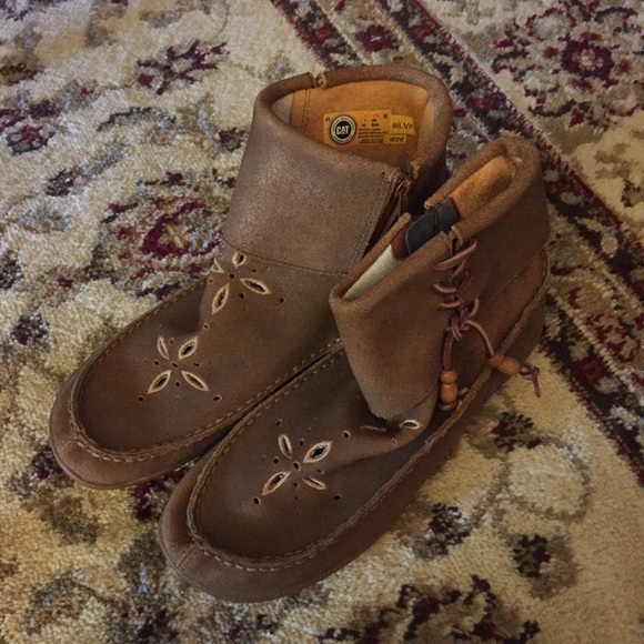 caterpillar moccasins